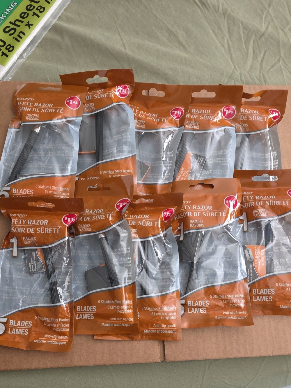 Safety Razors - Pack of Disposable Razors (Orange/Gray Packaging)